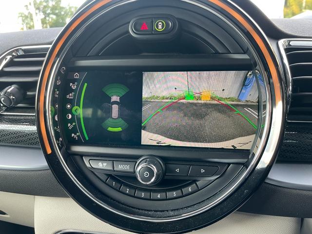 MINI クーパーS クラブマン 【正規認定中古車】【全国正規ディーラー保証付/2年・走行距離無制限】18AW LED コンフォートアクセス 社外TV 白革スポーツPシート バックカメラ インテリジェントセーフティ(33枚目)