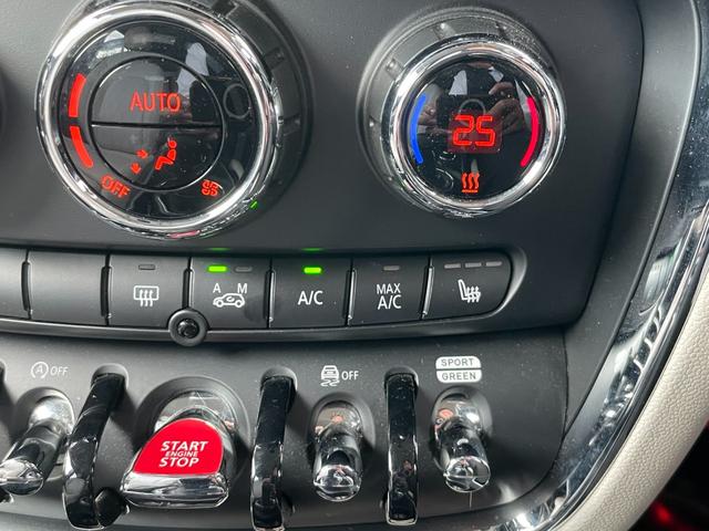 MINI クーパーS クラブマン 【正規認定中古車】【全国正規ディーラー保証付/2年・走行距離無制限】18AW LED コンフォートアクセス 社外TV 白革スポーツPシート バックカメラ インテリジェントセーフティ(41枚目)