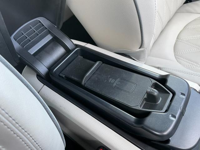 MINI クーパーS クラブマン 【正規認定中古車】【全国正規ディーラー保証付/2年・走行距離無制限】18AW LED コンフォートアクセス 社外TV 白革スポーツPシート バックカメラ インテリジェントセーフティ(49枚目)