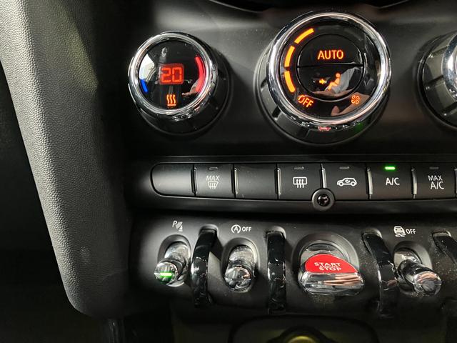 ＭＩＮＩ クーパーＳＤ　【正規認定中古車】【全国正規ディーラー保証付／２年・走行距離無制限】１７ＡＷ　ＬＥＤ　コンフォートアクセス　バックカメラ　インテリジェントセーフティ　黒布手動シート　オットマン　ＡＣＣ　ナビ（26枚目）