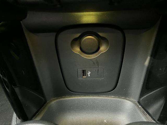 ＭＩＮＩ クーパーＳＤ　【正規認定中古車】【全国正規ディーラー保証付／２年・走行距離無制限】１７ＡＷ　ＬＥＤ　コンフォートアクセス　バックカメラ　インテリジェントセーフティ　黒布手動シート　オットマン　ＡＣＣ　ナビ（60枚目）