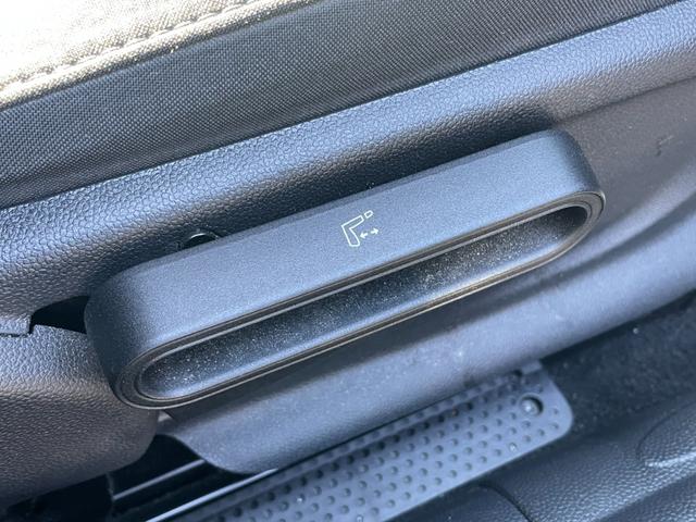 ＭＩＮＩ クーパーＳ　パディ・ホプカーク・エディション　【正規認定中古車】【全国正規ディーラー保証付／２年・走行距離無制限】限定車　弊社下取り車　ワンオーナー車　禁煙車　バックカメラ　前後ＰＤＣ　アンビエントライト　ＡＣＣ　純正前後ドラレコ（42枚目）