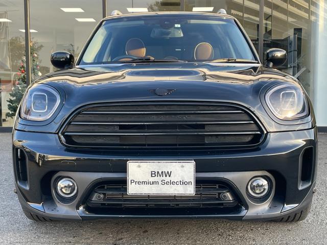 ＭＩＮＩ クーパーＤ　クロスオーバー　クラシック・トリム　【正規認定中古車】【全国正規ディーラー保証付／２年・走行距離無制限】弊社下取り　オートトランク　バックカメラ　前後ＰＤＣ　パーキングアシスト　茶革シートカバー　シートヒーター（14枚目）