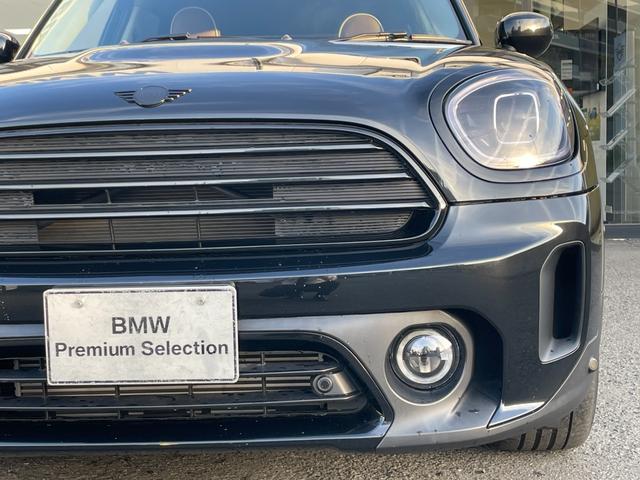 ＭＩＮＩ クーパーＤ　クロスオーバー　クラシック・トリム　【正規認定中古車】【全国正規ディーラー保証付／２年・走行距離無制限】弊社下取り　オートトランク　バックカメラ　前後ＰＤＣ　パーキングアシスト　茶革シートカバー　シートヒーター（15枚目）