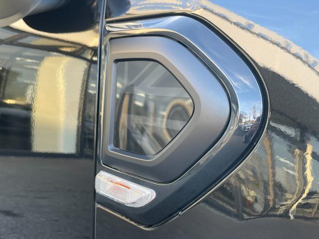 ＭＩＮＩ クーパーＤ　クロスオーバー　クラシック・トリム　【正規認定中古車】【全国正規ディーラー保証付／２年・走行距離無制限】弊社下取り　オートトランク　バックカメラ　前後ＰＤＣ　パーキングアシスト　茶革シートカバー　シートヒーター（20枚目）