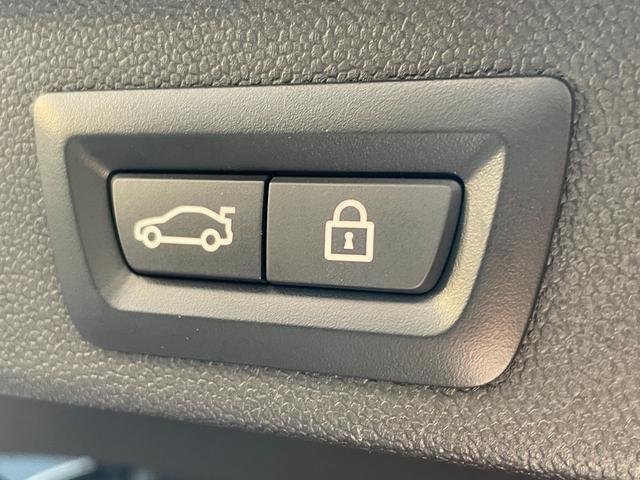 ＭＩＮＩ クーパーＤ　クロスオーバー　クラシック・トリム　【正規認定中古車】【全国正規ディーラー保証付／２年・走行距離無制限】弊社下取り　オートトランク　バックカメラ　前後ＰＤＣ　パーキングアシスト　茶革シートカバー　シートヒーター（29枚目）