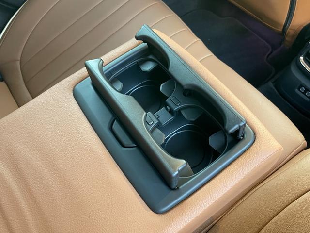 ＭＩＮＩ クーパーＤ　クロスオーバー　クラシック・トリム　【正規認定中古車】【全国正規ディーラー保証付／２年・走行距離無制限】弊社下取り　オートトランク　バックカメラ　前後ＰＤＣ　パーキングアシスト　茶革シートカバー　シートヒーター（36枚目）