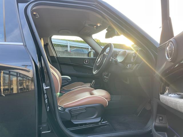 ＭＩＮＩ クーパーＤ　クロスオーバー　クラシック・トリム　【正規認定中古車】【全国正規ディーラー保証付／２年・走行距離無制限】弊社下取り　オートトランク　バックカメラ　前後ＰＤＣ　パーキングアシスト　茶革シートカバー　シートヒーター（39枚目）