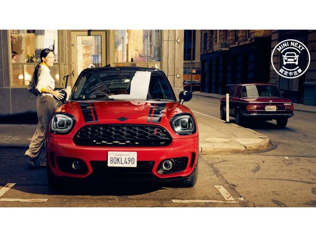 ＭＩＮＩ クーパーＤ　クロスオーバー　クラシック・トリム　【正規認定中古車】【全国正規ディーラー保証付／２年・走行距離無制限】弊社下取り　オートトランク　バックカメラ　前後ＰＤＣ　パーキングアシスト　茶革シートカバー　シートヒーター（72枚目）