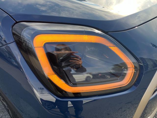 ＭＩＮＩ カントリーマンＤ　フェイバリット・トリム　【正規認定中古車】【全国正規ディーラー保証付／２年・走行距離無制限】ｈａｒｍａｎ／ｋａｒｄｏｎ　ブルーレザーシート　シートヒーター　シートマッサージ　全方位ＰＤＣ　トップビュー　ステアリングヒーター（15枚目）