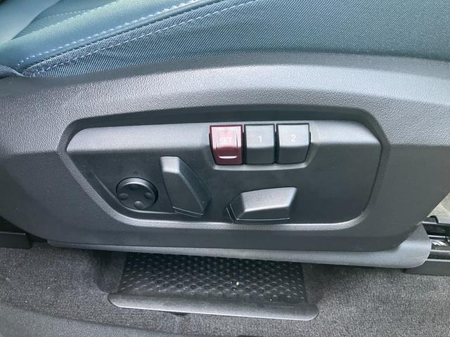 ＭＩＮＩ カントリーマンＤ　フェイバリット・トリム　【正規認定中古車】【全国正規ディーラー保証付／２年・走行距離無制限】ｈａｒｍａｎ／ｋａｒｄｏｎ　ブルーレザーシート　シートヒーター　シートマッサージ　全方位ＰＤＣ　トップビュー　ステアリングヒーター（28枚目）