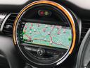 ＭＩＮＩ クーパーＳＤ　【正規認定中古車】【全国正規ディーラー保証付／２年・走行距離無制限】１７ＡＷ　ＬＥＤ　コンフォートアクセス　バックカメラ　インテリジェントセーフティ　黒布手動シート　オットマン　ＡＣＣ　ナビ（6枚目）