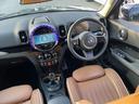 クーパーＤ　クロスオーバー　クラシック・トリム　【正規認定中古車】【全国正規ディーラー保証付／２年・走行距離無制限】弊社下取り　オートトランク　バックカメラ　前後ＰＤＣ　パーキングアシスト　茶革シートカバー　シートヒーター（34枚目）