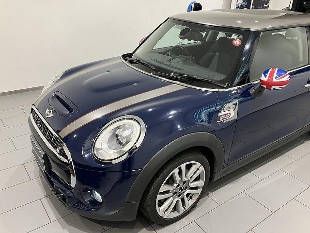 ＭＩＮＩ クーパーＳ　セブン　弊社新車拠点下取車　禁煙　ＬＥＤヘッドライト　コンフォートアクセス　１７インチアロイホイール　ミラーＥＴＣ　ミュージックコレクション　Ｂｌｕｅｔｏｏｔｈ　ＵＳＢ　ＡＵＸ　アンビエントライト　禁煙車（27枚目）