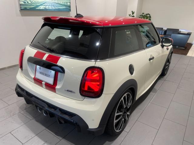 ＭＩＮＩ ジョンクーパーワークス　ジョンクーパーワークストリム　【正規認定中古車】【全国正規ディーラー保証付／２年・走行距離無制限ＪＣＷトリム　禁煙車　グループ会社下取　ヘッドアップディスプレイ　１オーナー　　シートヒーター　パドルシフト　ＡｐｐｌｅＣａｒＰｌａｙ（47枚目）