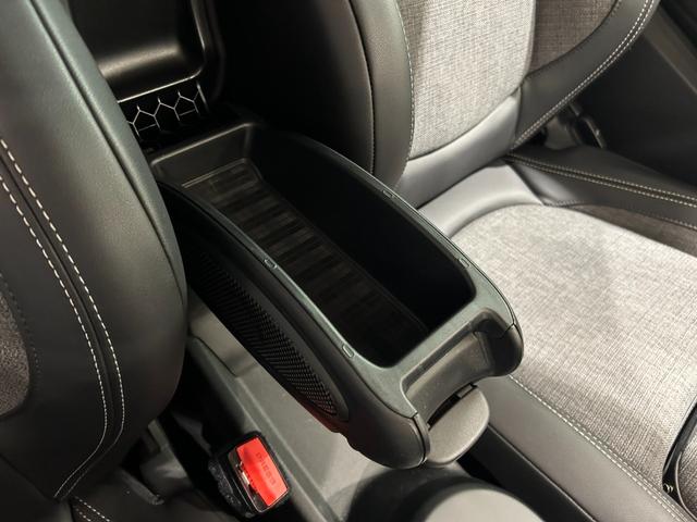 ＭＩＮＩ クーパーＤ　クラシック・トリム　【正規認定中古車】【全国正規ディーラー保証付／２年・走行距離無制限】ＡｐｐｌｅＣａｒＰｌａｙ　バックカメラ　ハーフレザーシート　センターアームレスト　アクティブクルーズコントロールアンビエントライト（30枚目）