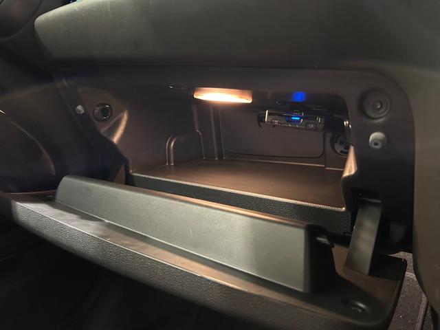 ＭＩＮＩ クーパーＤ　クラシック・トリム　【正規認定中古車】【全国正規ディーラー保証付／２年・走行距離無制限】ＡｐｐｌｅＣａｒＰｌａｙ　バックカメラ　ハーフレザーシート　センターアームレスト　アクティブクルーズコントロールアンビエントライト（38枚目）