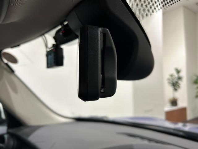 ＭＩＮＩ クーパーＳ　【正規認定中古車】【全国正規ディーラー保証付／２年・走行距離無制限】アクティブクルーズコントロール　社外フルセグＴＶ　ミラーＥＴＣ　アンビエントライト　禁煙車　前後ドライブレコーダー　１オーナー車（32枚目）