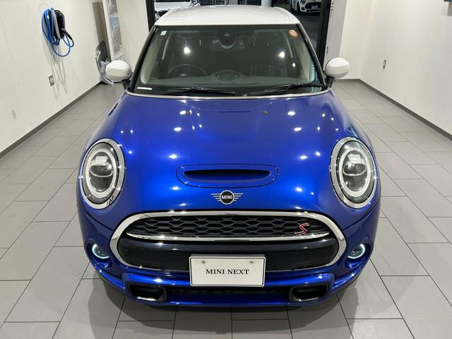 ＭＩＮＩ クーパーＳ　【正規認定中古車】【全国正規ディーラー保証付／２年・走行距離無制限】アクティブクルーズコントロール　社外フルセグＴＶ　ミラーＥＴＣ　アンビエントライト　禁煙車　前後ドライブレコーダー　１オーナー車（43枚目）