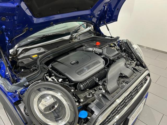 ＭＩＮＩ クーパーＳ　【正規認定中古車】【全国正規ディーラー保証付／２年・走行距離無制限】アクティブクルーズコントロール　社外フルセグＴＶ　ミラーＥＴＣ　アンビエントライト　禁煙車　前後ドライブレコーダー　１オーナー車（50枚目）