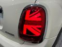 MINI正規認定中古車はもちろん、全国各地のMINI正規ディーラーにて点検修理・保証対応が可能!遠方のお客様やご転勤の多い方にも、安心してお乗り頂けます。