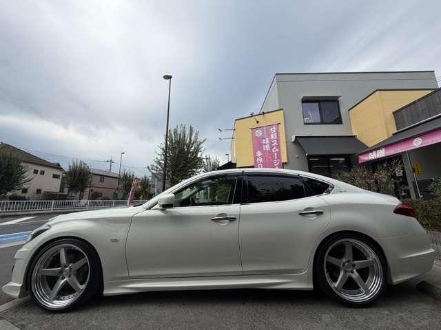 フーガ 370VIP IMPULエアロ/WorkグノーシスGR3-SR21inch/Blitz車高調/革/Bluetooth/デジタルインナーミラー/エアシート/マフラー(14枚目)