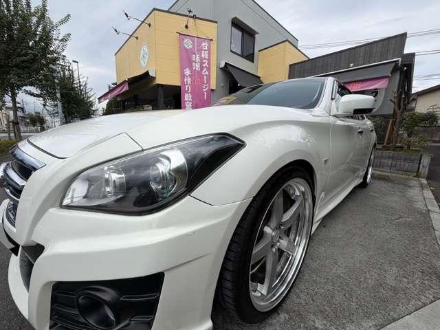 フーガ 370VIP IMPULエアロ/WorkグノーシスGR3-SR21inch/Blitz車高調/革/Bluetooth/デジタルインナーミラー/エアシート/マフラー(25枚目)