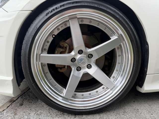 フーガ 370VIP IMPULエアロ/WorkグノーシスGR3-SR21inch/Blitz車高調/革/Bluetooth/デジタルインナーミラー/エアシート/マフラー(26枚目)