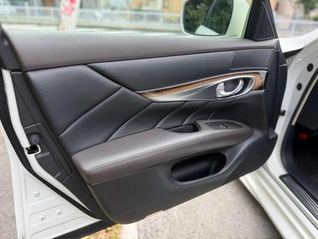 フーガ 370VIP IMPULエアロ/WorkグノーシスGR3-SR21inch/Blitz車高調/革/Bluetooth/デジタルインナーミラー/エアシート/マフラー(49枚目)