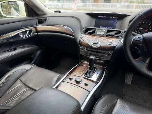 フーガ 370VIP IMPULエアロ/WorkグノーシスGR3-SR21inch/Blitz車高調/革/Bluetooth/デジタルインナーミラー/エアシート/マフラー(62枚目)