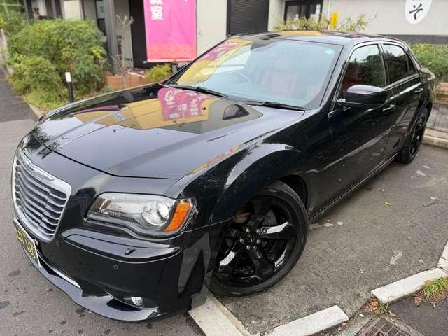 クライスラー・300 300S ダブルサンルーフ/アルパイン/ナビ/Pシート/クルコン/赤革/パドルシフト/ZF8速AT/アイバッハプロキット新品取付(5枚目)