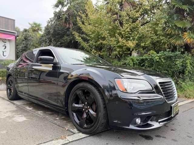 クライスラー・300 300S ダブルサンルーフ/アルパイン/ナビ/Pシート/クルコン/赤革/パドルシフト/ZF8速AT/アイバッハプロキット新品取付(13枚目)