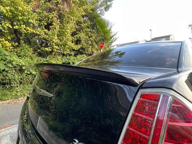 クライスラー・300 300S ダブルサンルーフ/アルパイン/ナビ/Pシート/クルコン/赤革/パドルシフト/ZF8速AT/アイバッハプロキット新品取付(18枚目)