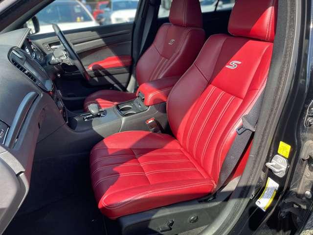 クライスラー・300 300S ダブルサンルーフ/アルパイン/ナビ/Pシート/クルコン/赤革/パドルシフト/ZF8速AT/アイバッハプロキット新品取付(52枚目)