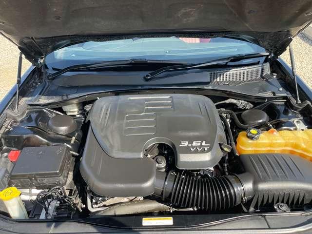 クライスラー・300 300S ダブルサンルーフ/アルパイン/ナビ/Pシート/クルコン/赤革/パドルシフト/ZF8速AT/アイバッハプロキット新品取付(55枚目)