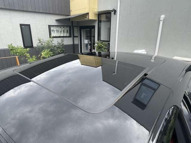 クライスラー・300 SRT8 ガラスSR/赤革/前所有者女性(21枚目)