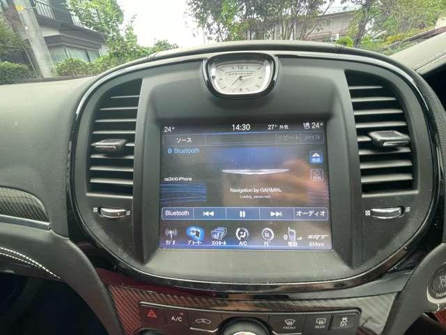 クライスラー・300 SRT8 ガラスSR/赤革/前所有者女性(29枚目)