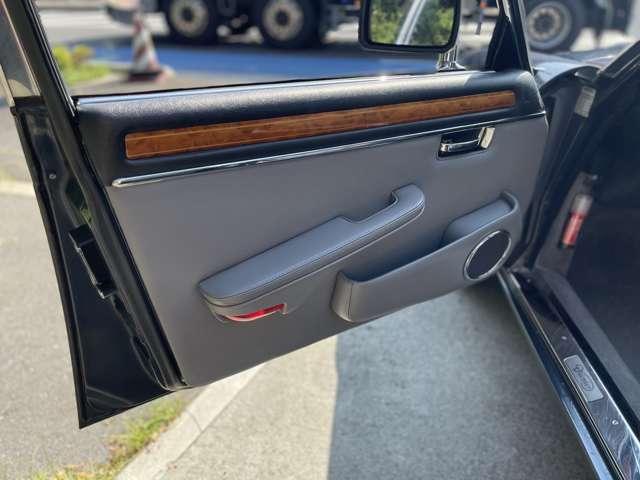 デイムラー ダブルシックス(28枚目)