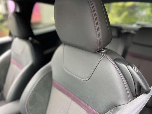 208 XY 専用ボディカラーパープルナイト/パノラミックガラスルーフ/専用17inchアルミ/ターボ/6速マニュアル(21枚目)