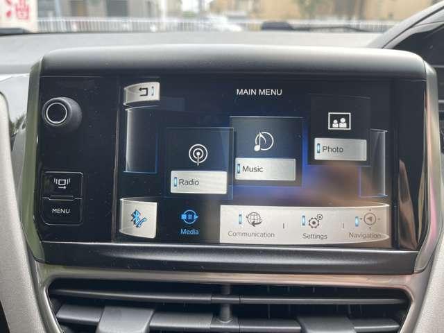 208 XY 専用ボディカラーパープルナイト/パノラミックガラスルーフ/専用17inchアルミ/ターボ/6速マニュアル(29枚目)