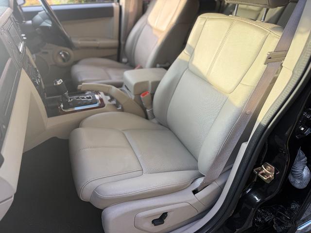 ジープ・コマンダー リミテッド4.7 サンルーフ/革/ナビ/Bカメ/ETC/フローマスター40(ノーマル有)/ルビコンホイール&タイヤ(ノーマル有)(38枚目)