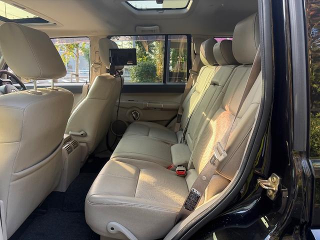 ジープ・コマンダー リミテッド4.7 サンルーフ/革/ナビ/Bカメ/ETC/フローマスター40(ノーマル有)/ルビコンホイール&タイヤ(ノーマル有)(39枚目)