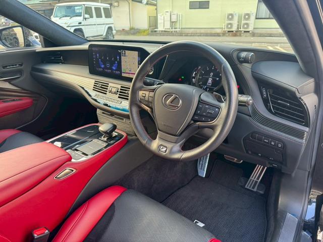 ＬＳ ＬＳ５００　Ｆスポーツ　後期　ＳＲ　マクレビ　赤黒革　ＬＳＳ＋　ＡＣＣ　ＨＵＤ　ナビ　ＴＶ　全周カメ　ＢＴ　ＣａｒＰｌａｙ　ステアリング＆シートヒーター　ベンチレーター　デジタルインナーミラー　三眼ＬＥＤ　２０ＡＷ　禁煙（5枚目）
