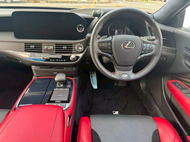 ＬＳ ＬＳ５００　Ｆスポーツ　後期　ＳＲ　マクレビ　赤黒革　ＬＳＳ＋　ＡＣＣ　ＨＵＤ　ナビ　ＴＶ　全周カメ　ＢＴ　ＣａｒＰｌａｙ　ステアリング＆シートヒーター　ベンチレーター　デジタルインナーミラー　三眼ＬＥＤ　２０ＡＷ　禁煙（10枚目）