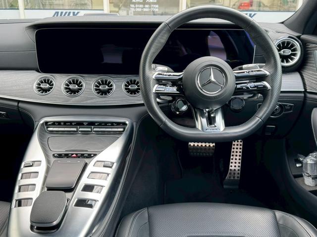 GT 4ドアクーペ 43 4マチック+ ライドコントロール+パッケージ AMGライドコントロール+PKG NEWステアリング SR 黒革 パワーシート&シートヒーター&ベンチレーター レーダーセーフP ACC HUD ナビ/TV/全周カメラ AMG20AW 禁煙 1オナ(10枚目)