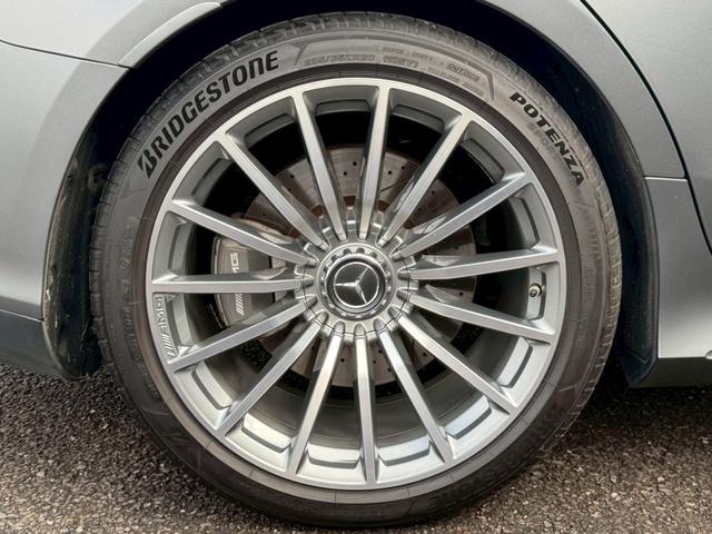 GT 4ドアクーペ 43 4マチック+ ライドコントロール+パッケージ AMGライドコントロール+PKG NEWステアリング SR 黒革 パワーシート&シートヒーター&ベンチレーター レーダーセーフP ACC HUD ナビ/TV/全周カメラ AMG20AW 禁煙 1オナ(52枚目)