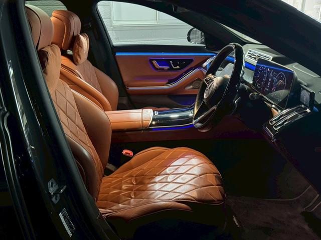 Sクラス S500 4マチックロング AMGライン リアコンフォートPKG 後席モニター ショーファー 禁煙1オナ パノラマSR 3Dコックピット HUD 茶革 前後温冷シート&マッサージ ACC ブルメスター ナビ TV 全周C カープレイ 20AW(16枚目)