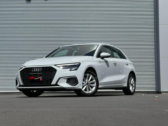 Ａ３ スポーツバック３０ＴＦＳＩ　展示車　ＬＥＤリヤコンビ　ネーションライト　ダ　イナミックターンインデ　ィケーター　シートヒーター　電動シート　ランバーサポート　ＬＥＤヘッドライト　ホールドアシスト（23枚目）