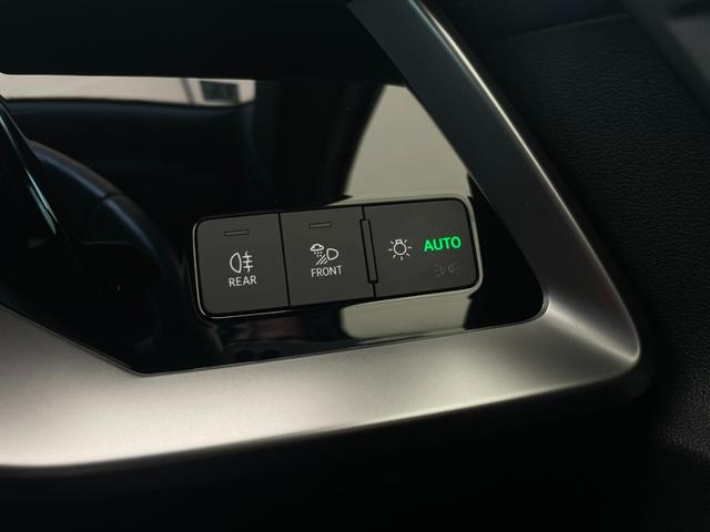 Ａ３セダン ３０ＴＦＳＩ　弊社下取り　認定中古車　ＴＶチューナー　コンビニエンス＆アシスタンスパッケージ　ナビゲーションパッケージ　Ａｕｄｉ　ＭＭＩ（47枚目）