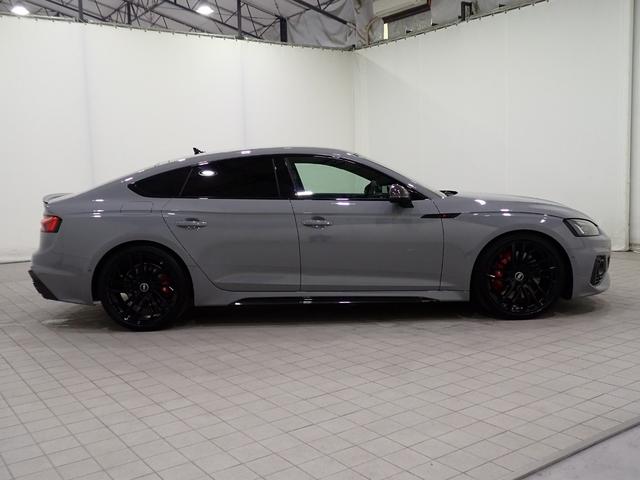 AUDI RS5 SPORTBACK BASE GRADE